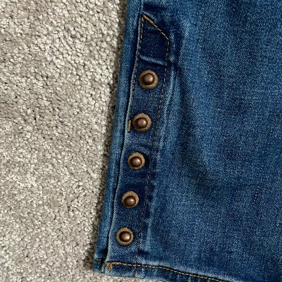 Chicos Jenning Ankle jeans with snaps on the bottom and designer “worn” places - Picture 7 of 11